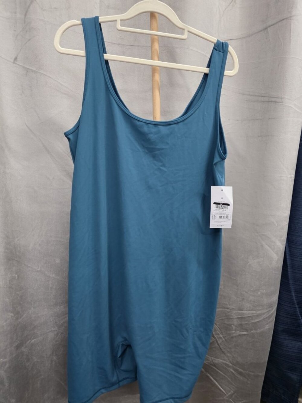 Ingrid & Isabel Maternity Bike Short Unitard Romper Teal Blue XL NWT. WL329